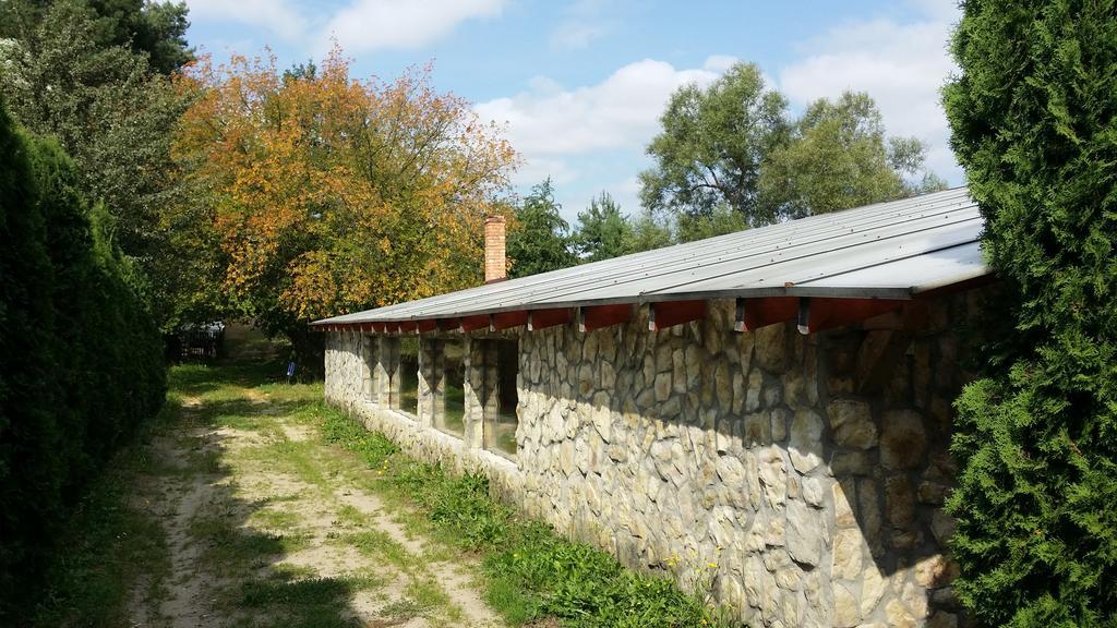 Brochów Wyspa Kampinos المظهر الخارجي الصورة